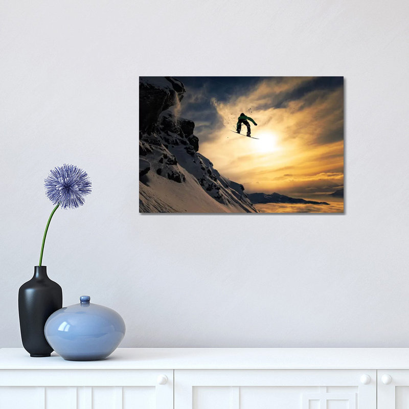 «Sunset Snowboarding» par Jakob Sanne - impression sur toile tendue, H 12 po x l 18 po x P 1,5 po
