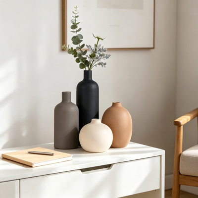 Ensemble de 4 vases en céramique modernes pour la décoration intérieure, vases décoratifs neutres pour fleurs fraîches séchées, petits vases pour le salon, la cuisine, la chambre à coucher et le vestibule