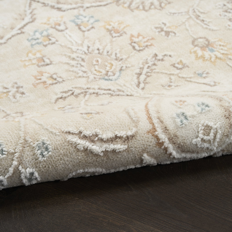 Classic Ivory Area Rug, Rectangle 239 x 300 cm