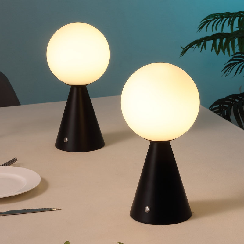 Lampe de table à intensité réglable à intensité variable avec globe tactile 11,75 "Macie, Noir