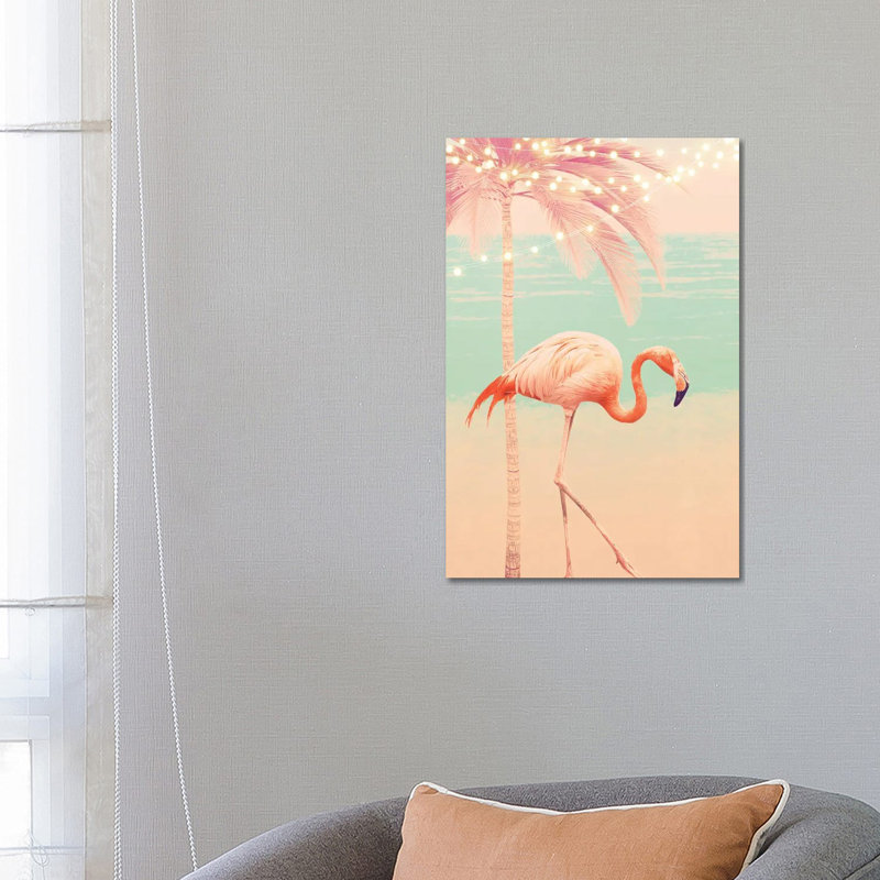 «Flamant rose sur la plage» par Emanuela Carratoni - impression sur toile tendue, H 26 po x l 18 po x 1,5 po