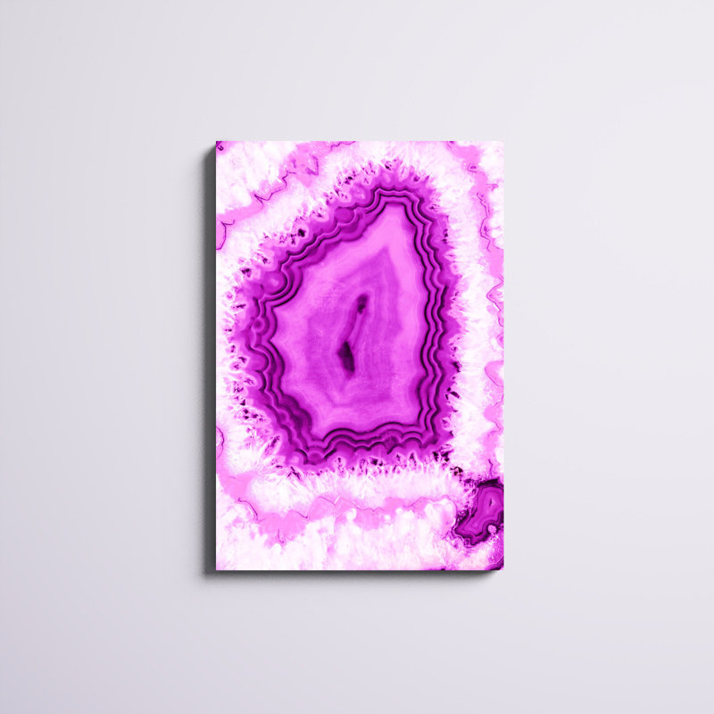 Géode rose - peinture sur toile tendue, H 36 po x l 24 po