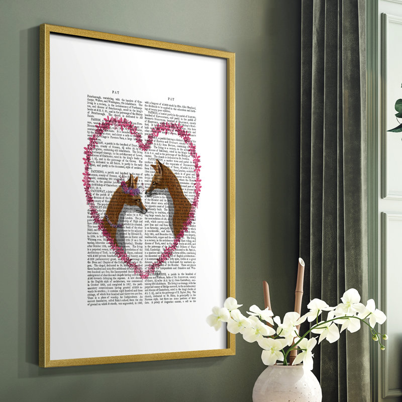 Foxes in Pink Heart, reproduction encadrée - bois massif, H 28 po x l 22 po