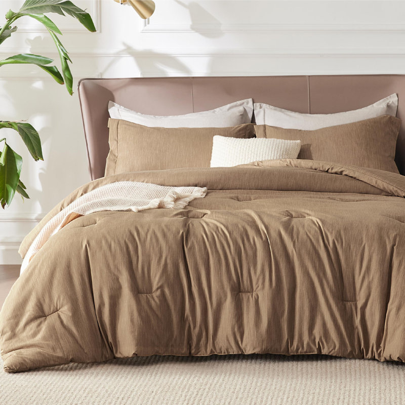 Bedsure Cationic Dyed Printed Comforter Set, Full Comforter + 2 Standard Shams, Khaki