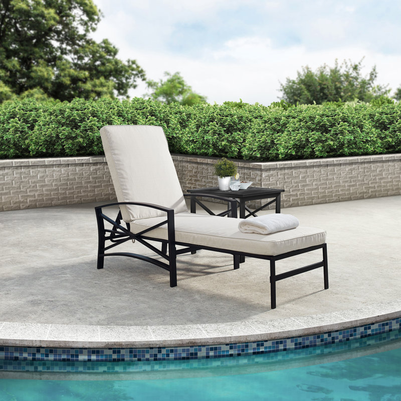 Chaise longue simple inclinable avec coussin Tarpley, Gruau, Bronze