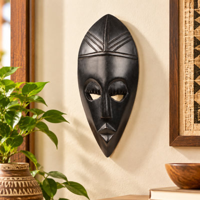 African wood mask