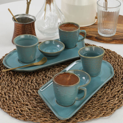 Ensemble de tasses à café élégantes en céramique (8 pièces), turquoise | 100% antibactérien, facile à nettoyer, résistant aux chocs thermiques | 4 tasses (2,6 x 2,6 x 2,4 po, 3,2 oz liq.), 2 soucoupes (10,2 po), 2 bols (2,8 po) | Va au lave-vaisselle