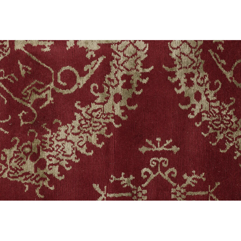 Rug & Kilim’S European Style Rug In Red With Floral Medallions “Catana”