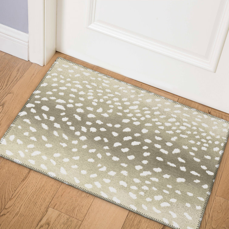Edmonds Chenille Washable Animal Print Indoor / Outdoor Rug