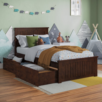 Kindig Solid Wood Coastal Cottage Platform Bed with Matching Footboard and Storage Drawers