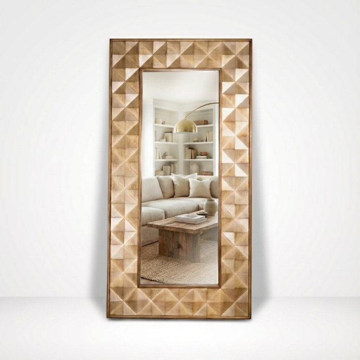 The Granada Mirror