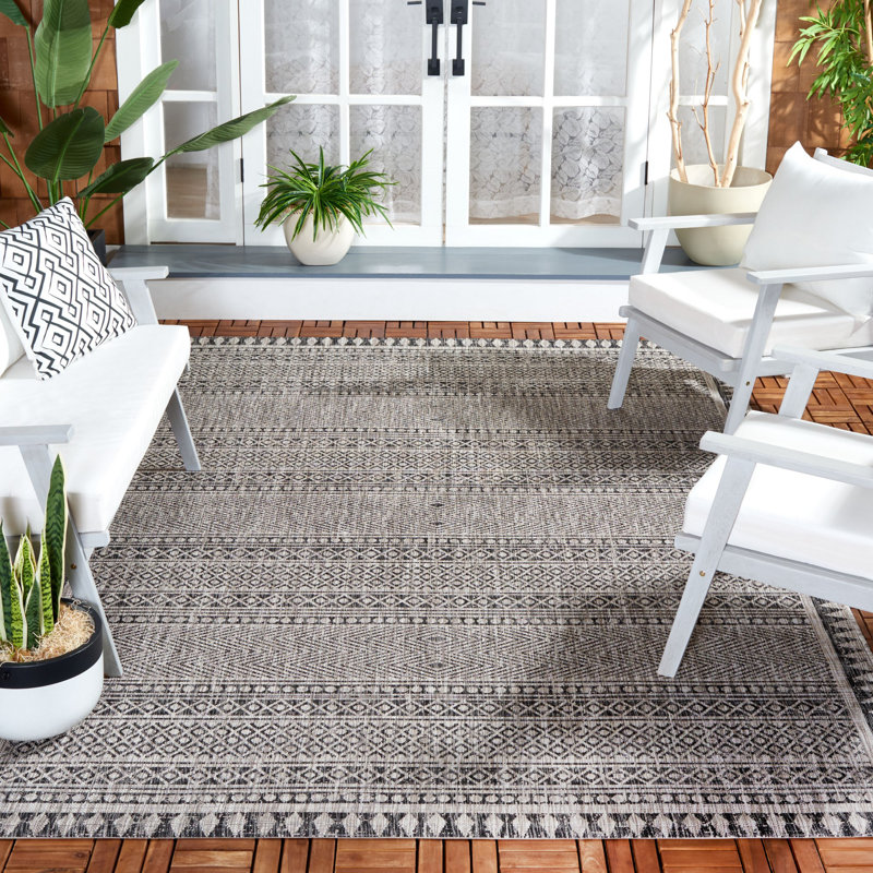 Cendi Performance Geometric Indoor/Outdoor Area Rug, Rectangle 6'7" x 9'6"