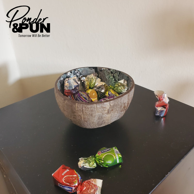 Bol noix de coco avec incrustation d'ormeau