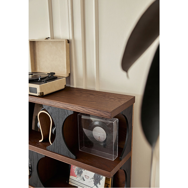 Armoire d'appoint Retro and Creative