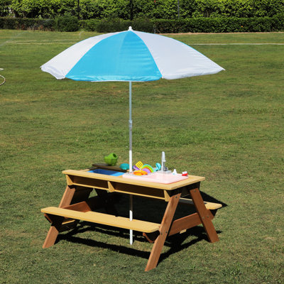 Table polyvalente 3 en 1 avec capacité de sable et d'eau, parasol de 43 po, 100% bois, couleurs rouge brun jaune, facile à assembler, parasol réglable à 4 places en bois sable, eau, pique-nique