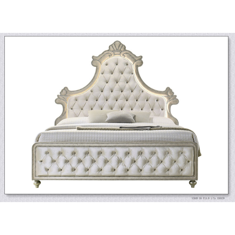 Lit en velours Ek Lucienne