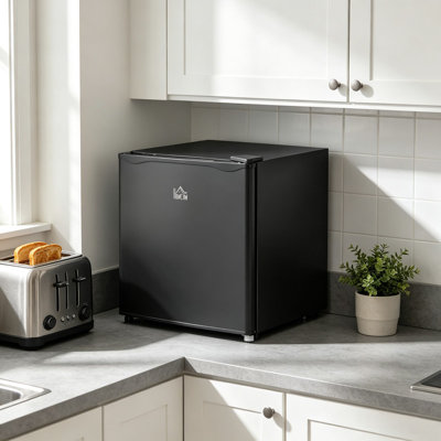CLIY Mini Fridge