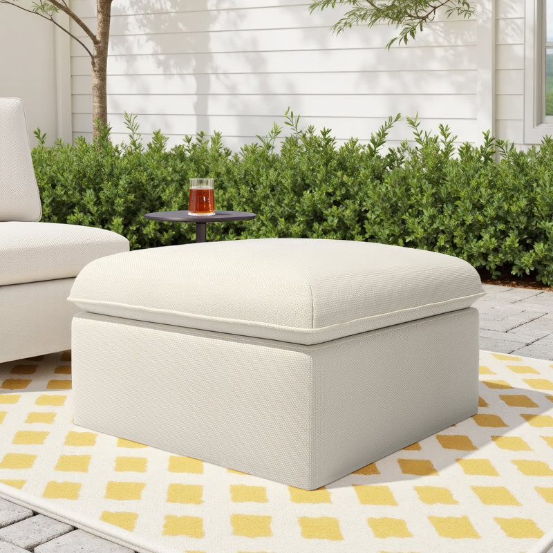 Valliere Ottoman 