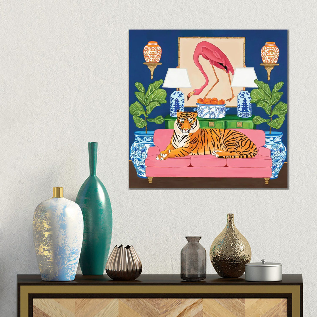 Chinoiserie-Tiger im Wohnzimmer mit Flamingo-Ingwer-Glas und Geigenblatt-Feige