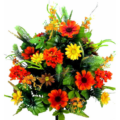 Large douille de fleurs mélangées