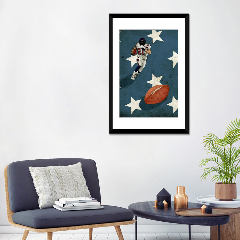 «Football II», reproduction de souvenirs sur toile tendue, H 24 po x l 16 po x P 1 po, Papier d'art encadré noir, Blanc