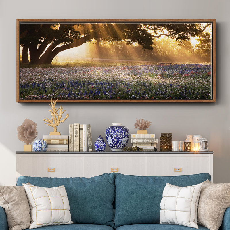 Morning Meadow - reproduction à cadre flottant, H 20 po x l 50 po x P 1,5 po, Noyer