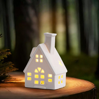Ceramic Houses With LED Lights Glowing  House Figurines Tabletop Decor Village Set Scene Props For Party And Celebrations