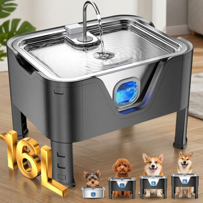 Conçue pour les grands chiens, cette fontaine à eau en acier inoxydable de 16 L/4,2 gal combine un plateau d'abreuvement plus profond et plus large avec une fenêtre de visualisation de l'eau, une distribution automatique et un support réglable.