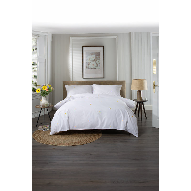 Tufted Daisy 100% Cotton Duvet Cover Set, Soft And Cotton Floral Duvet Cover Set with Pillowcases, White