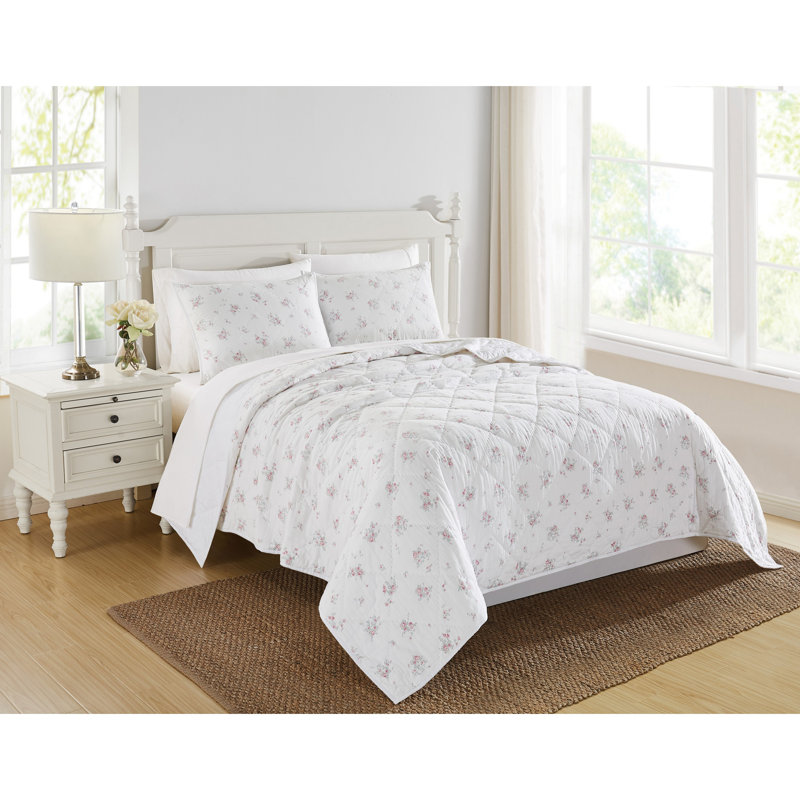 Rosebury Sateen Floral Quilt, King Quilt + 2 King Shams