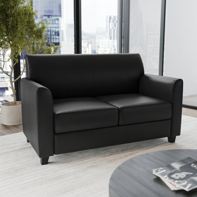 Causeuse Hercules LeatherSoft avec structure aux coutures épurées