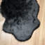 Tapis noir en polyester touffeté à la machine de couleur unie Novelty Nauvoo-1691892272