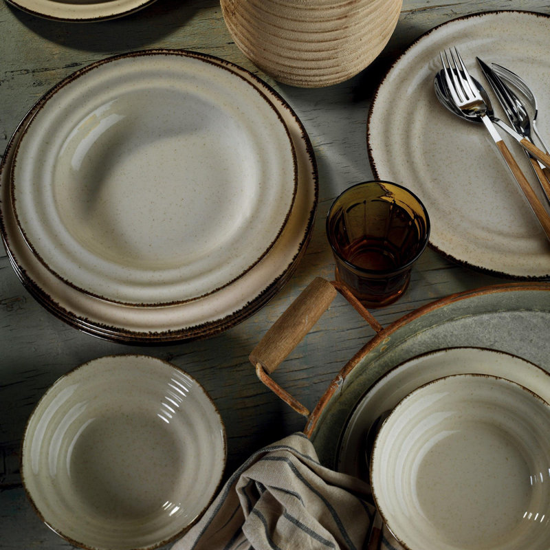 Brabazon 18 Piece Porcelain Dinnerware Set - Service for 6, Cinnamon