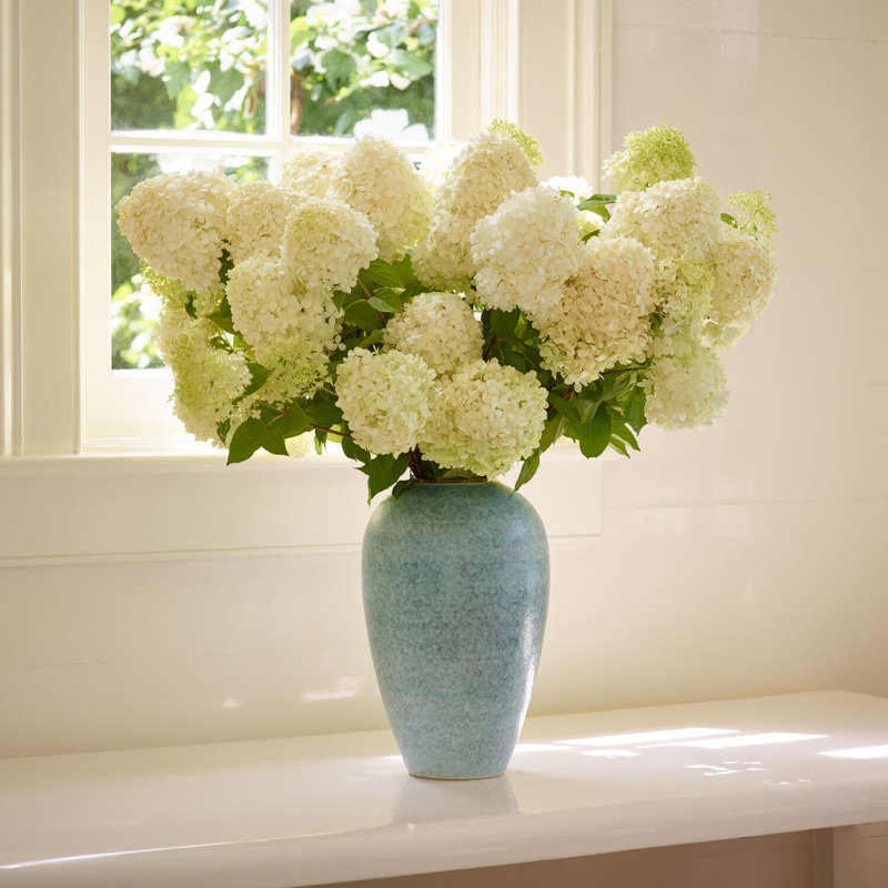 Calinda Handmade Ceramic Table Vase