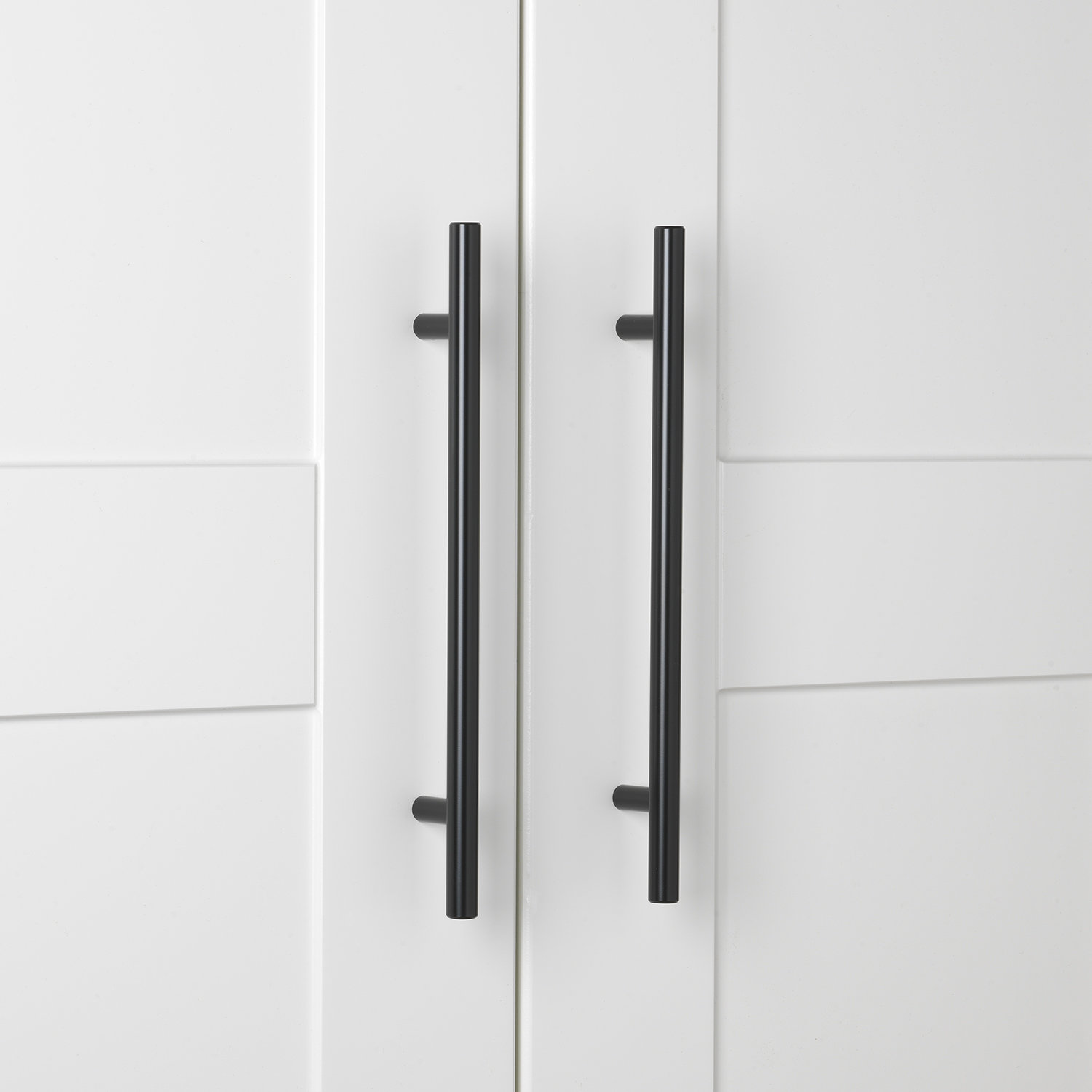 Roman Modern Bar Cabinet Pull, 9", Matte Black