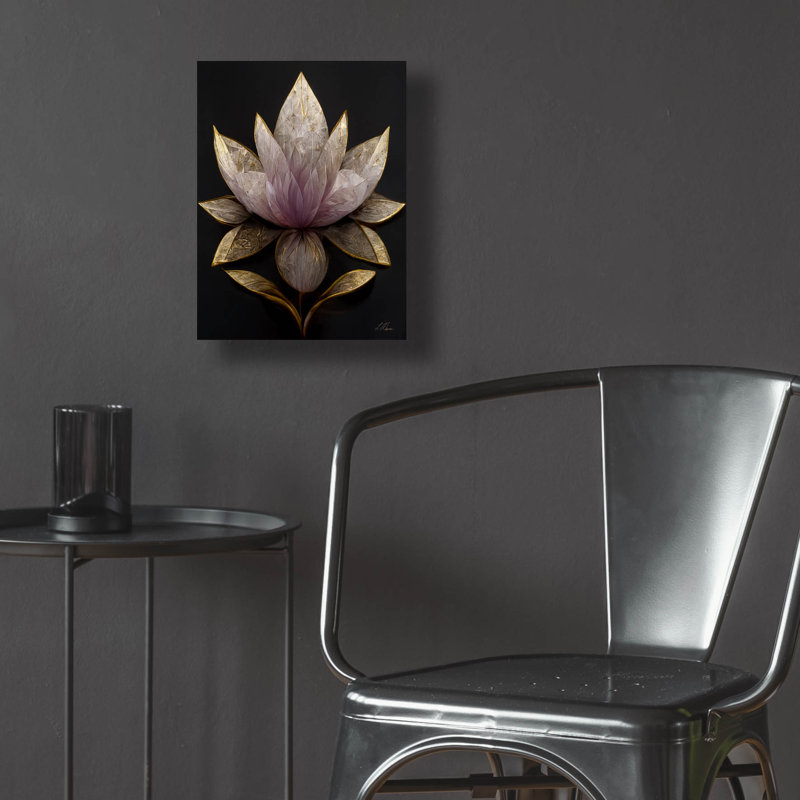 «Golden Leaf Lotus» par Tanya Mavric, H 16 po x l 12 po x P 0,13 po