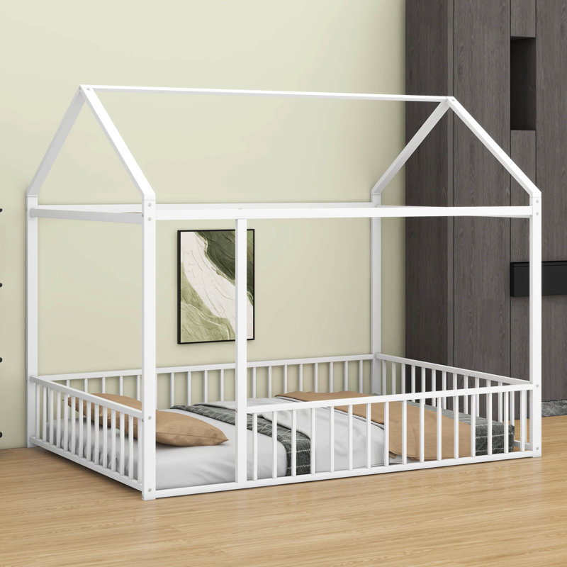 Structure de lit pleine grandeur en métal - clôture incluse, idéale pour les enfants, Blanc