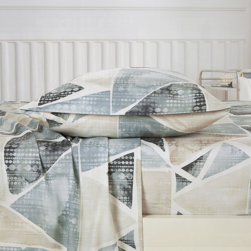 Blue Geometric Printed Microfiber Sheet Set – Soft,King, King Sheet Set with 2 Pillowcases, Blue Geometric