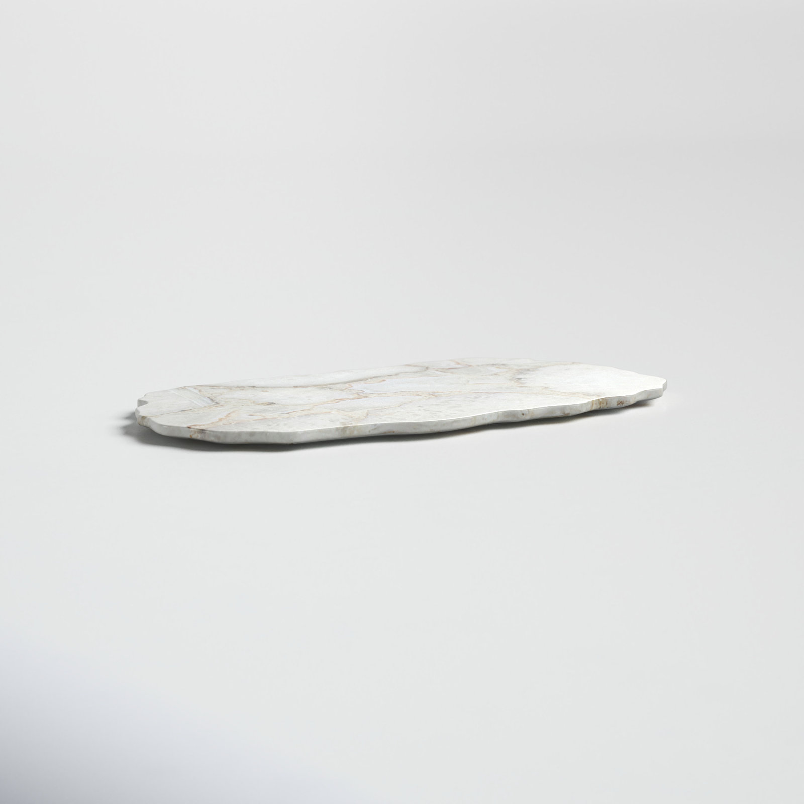Amalia Abstract Agate Platter, 0.5" H x 8" W x 12" L