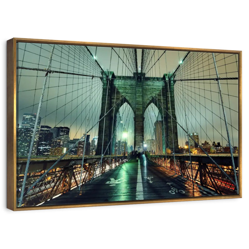 Brooklyn Bridge Nightfall, 46 po x 31 po, Cadre flottant doré