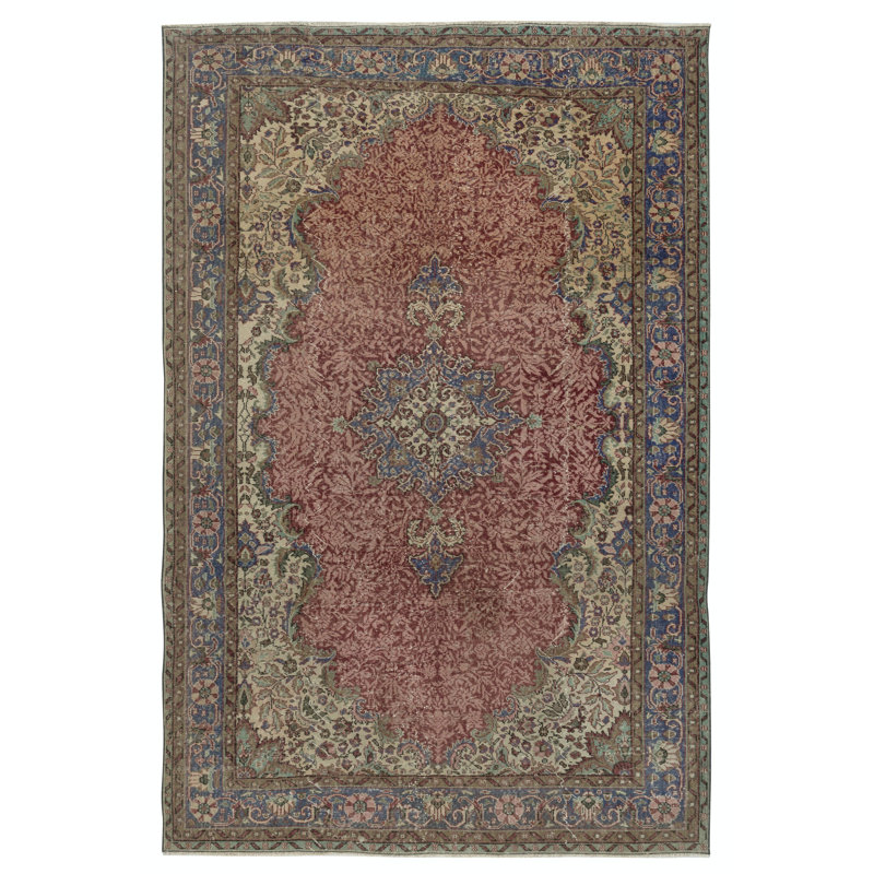 Tapis turc rouge fait à la main de conception unique