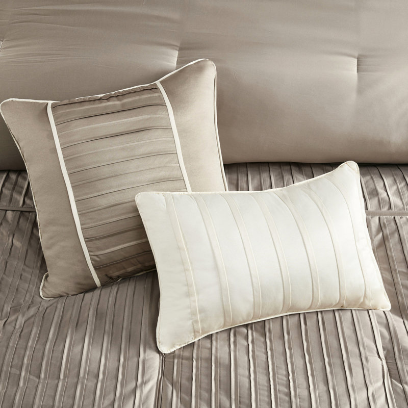 Édredon 7 pièces pour taupe charmeuse pour très grand lit, coussins décoratifs et très grand froissé