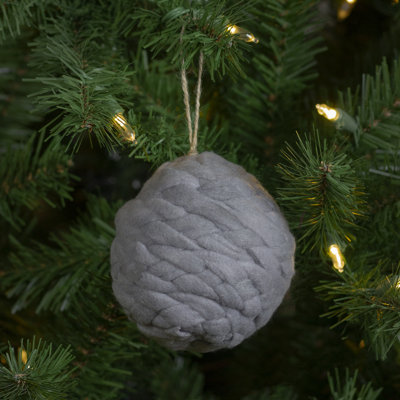 Knit Shatterproof Christmas Ball Ornament 3.25"