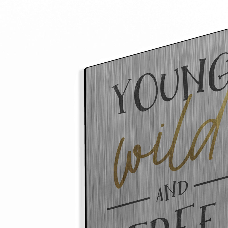 «Young, Wild and Free» par Jaxn Blvd, art mural en métal, H 16 po x l 12 po