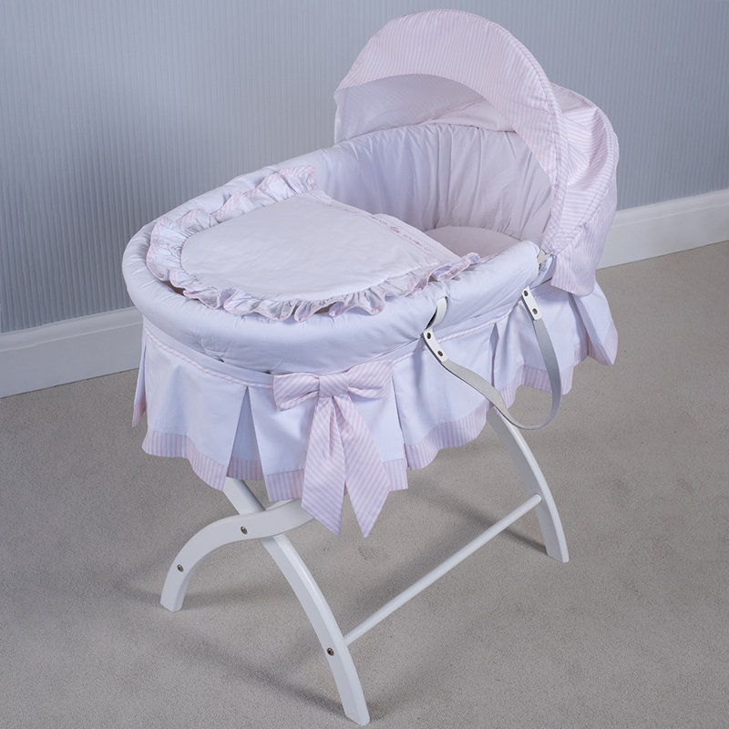 Moses Basket with Bedding with Mattress