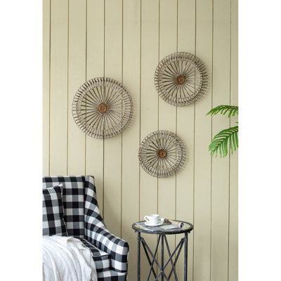 Trois pièces de décoration murale à disque en fer en fer, de conception et de détails floraux complexes, idéales pour, 20,5 pouces de large forme décorative - fer brun gris, taille 20,5 x 20,5 x 3