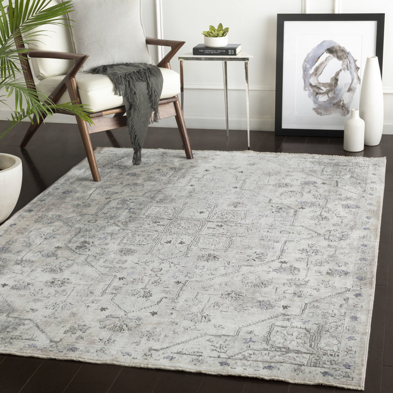 Hersche Oriental Indoor Rug, Rectangle 7'10" x 10'3"