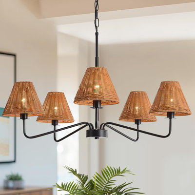 Lustre de style campagnard à 5 lumières avec abat-jour en rotin tissé à la main, luminaire suspendu Boho moderne de 29 po pour la salle à manger, le salon, la chambre à coucher et le couloir, plafonnier rustique réglable
