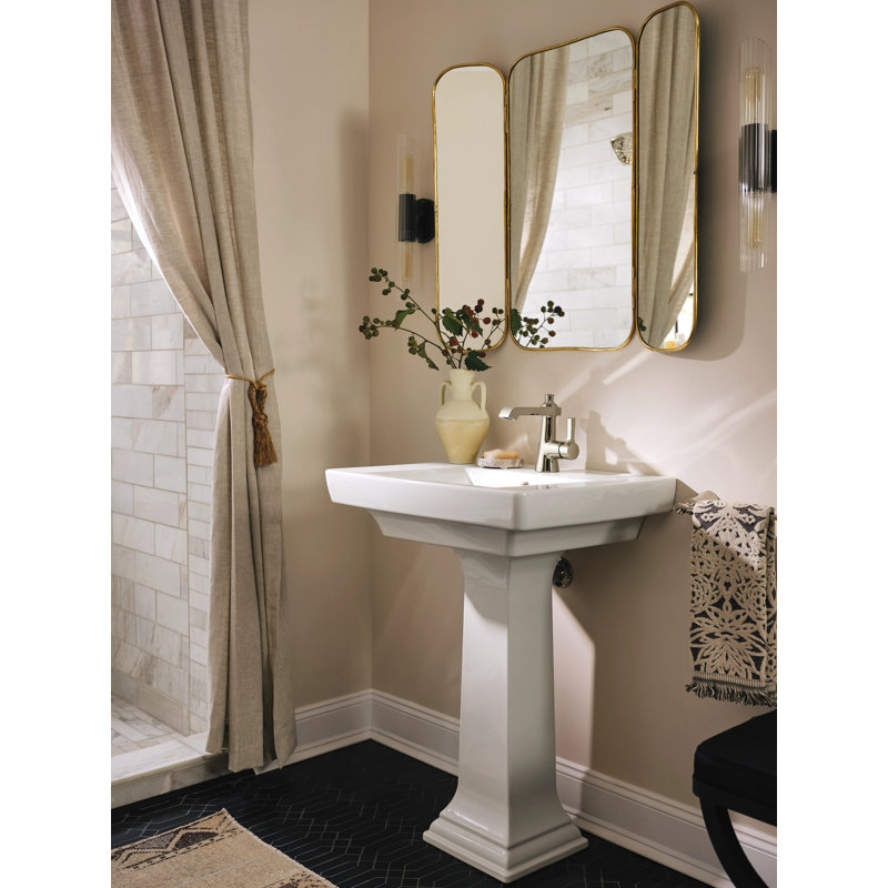 Flara Single Hole Bathroom Faucet with Drain Assembly, Brushed Gold