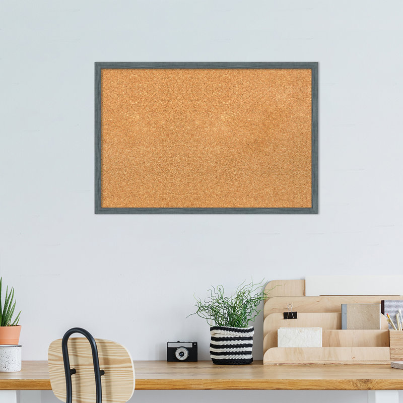 Tableau en liège naturel, cadre en bois rustique gris-bleu - babillard, tableau d'organisation, H 17 po x l 25 po x P 1 po